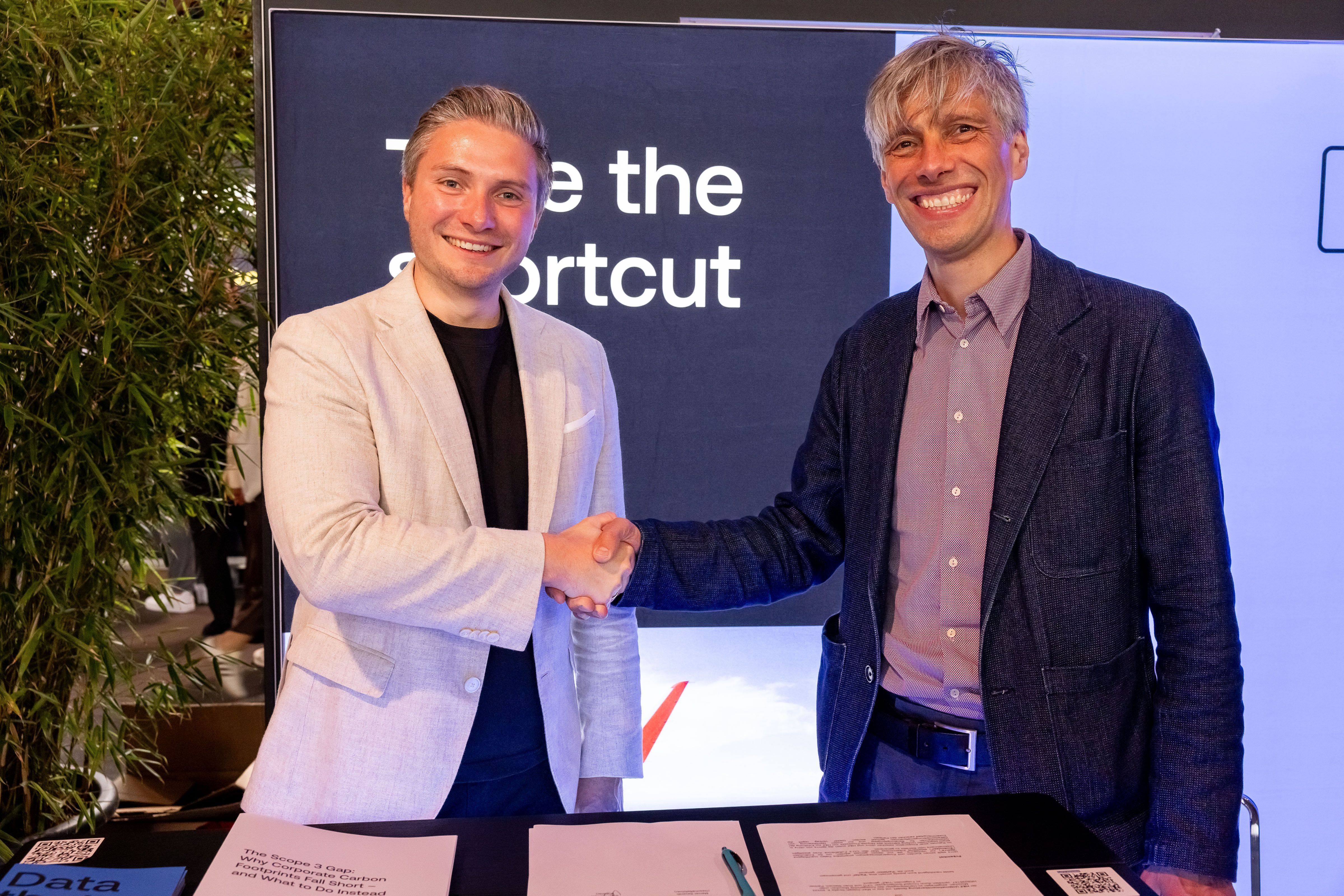 ctrl+s and H&Z partnership handshake to launch joint Scope 3 decarbonization solution for manufacturers